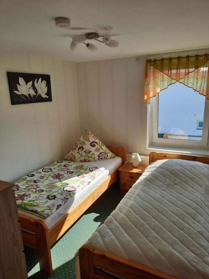 Ferienhaus In Hafennahe Apartman Sassnitz Kültér fotó